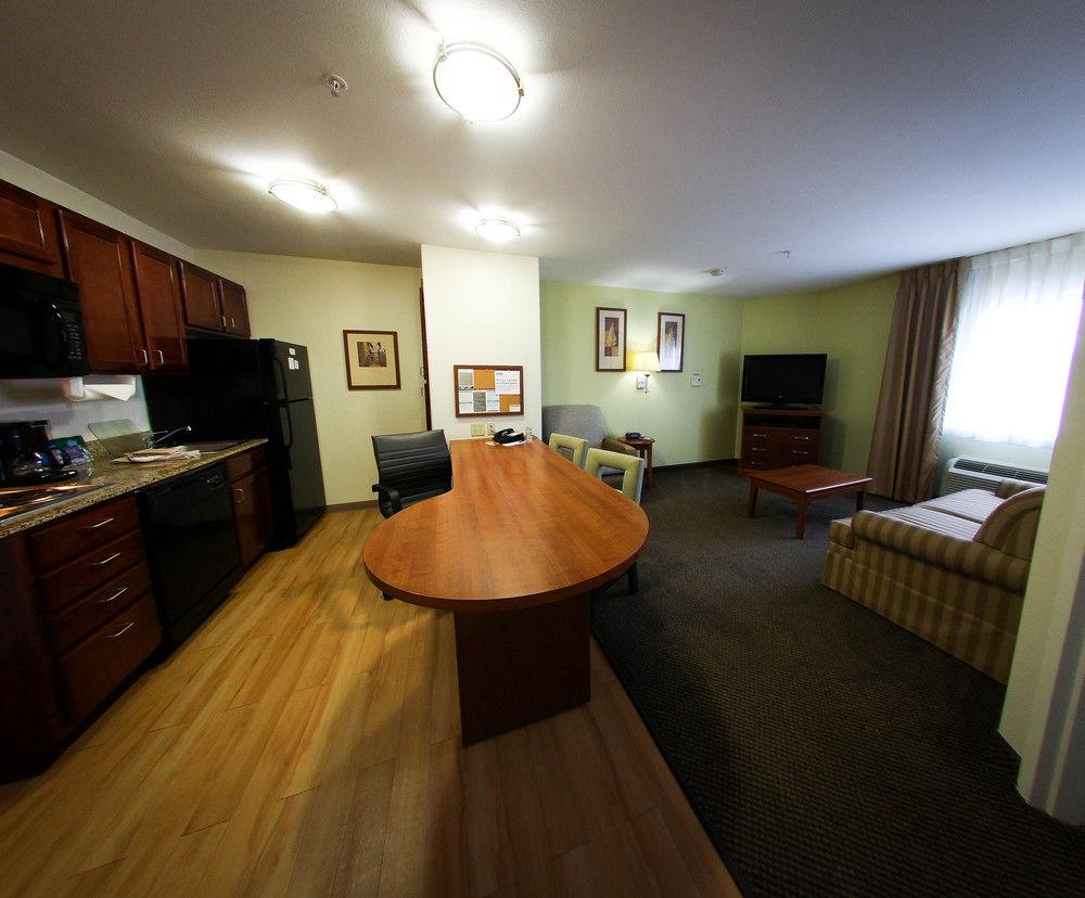 Candlewood Suites Houston Westchase - Westheimer By Ihg Экстерьер фото
