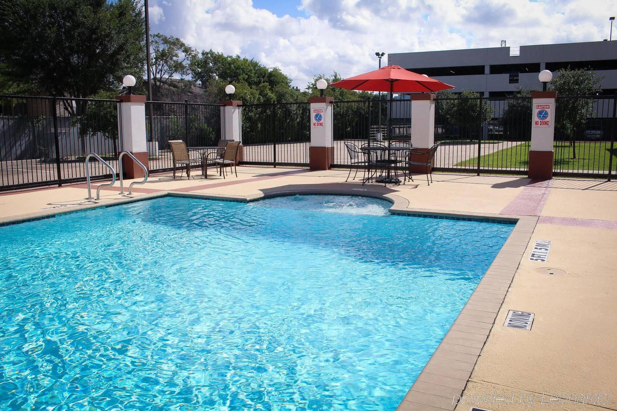 Candlewood Suites Houston Westchase - Westheimer By Ihg Экстерьер фото